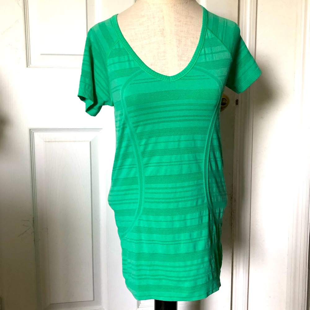 Lululemon Swiftly Tech Fitted Tee - image 1